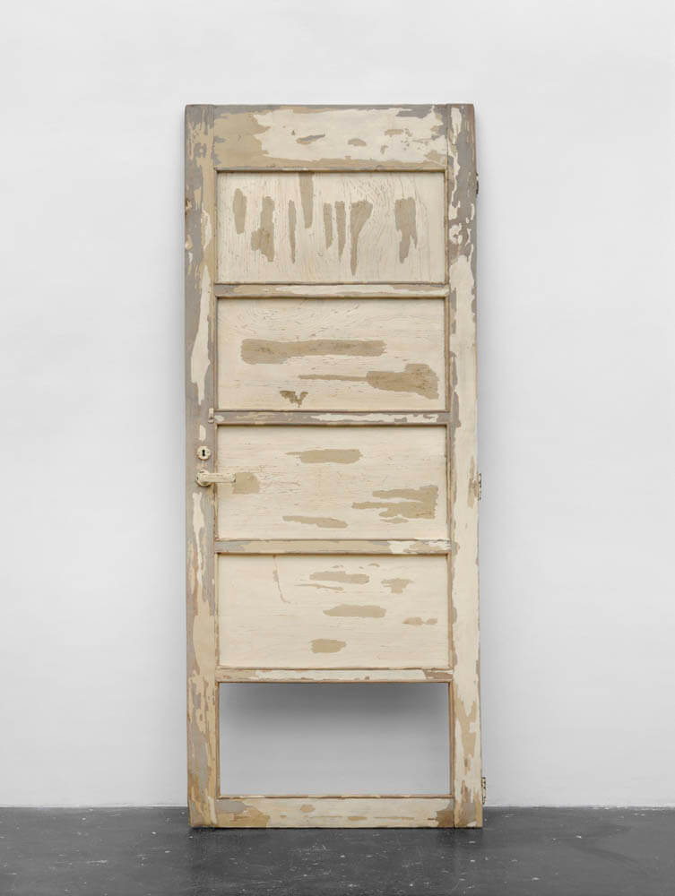 still.life. (door) | UGO RONDINONE