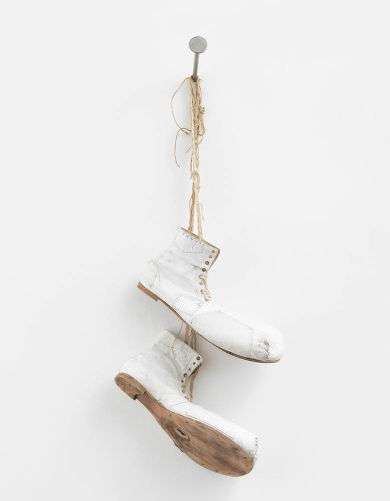 calm | UGO RONDINONE