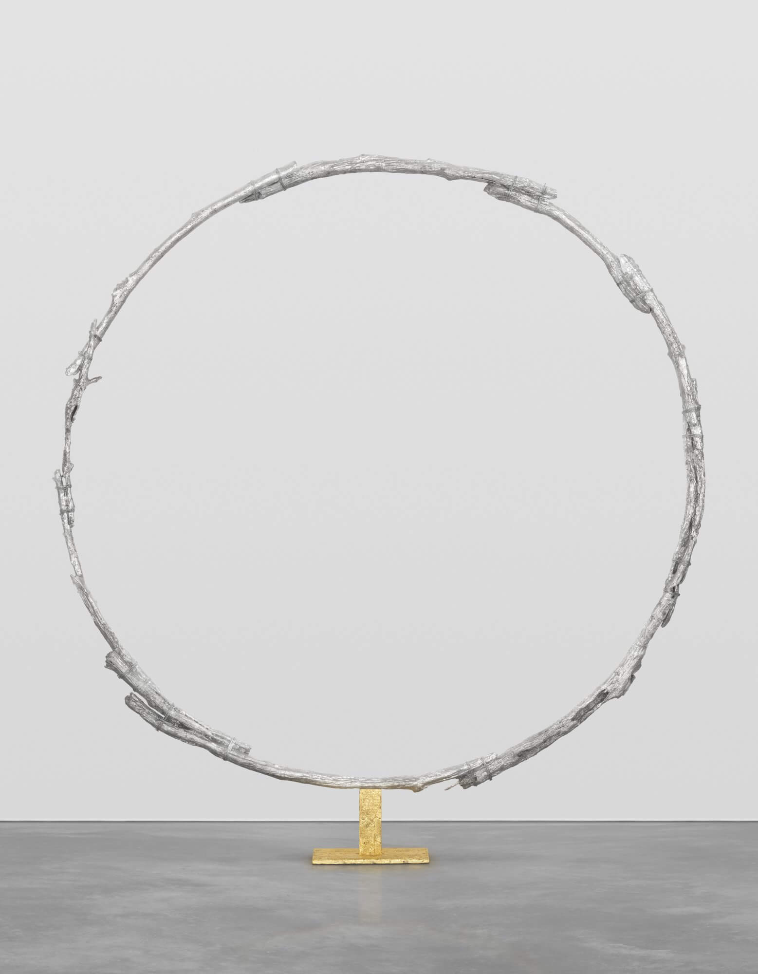 moon at 9 pm | UGO RONDINONE