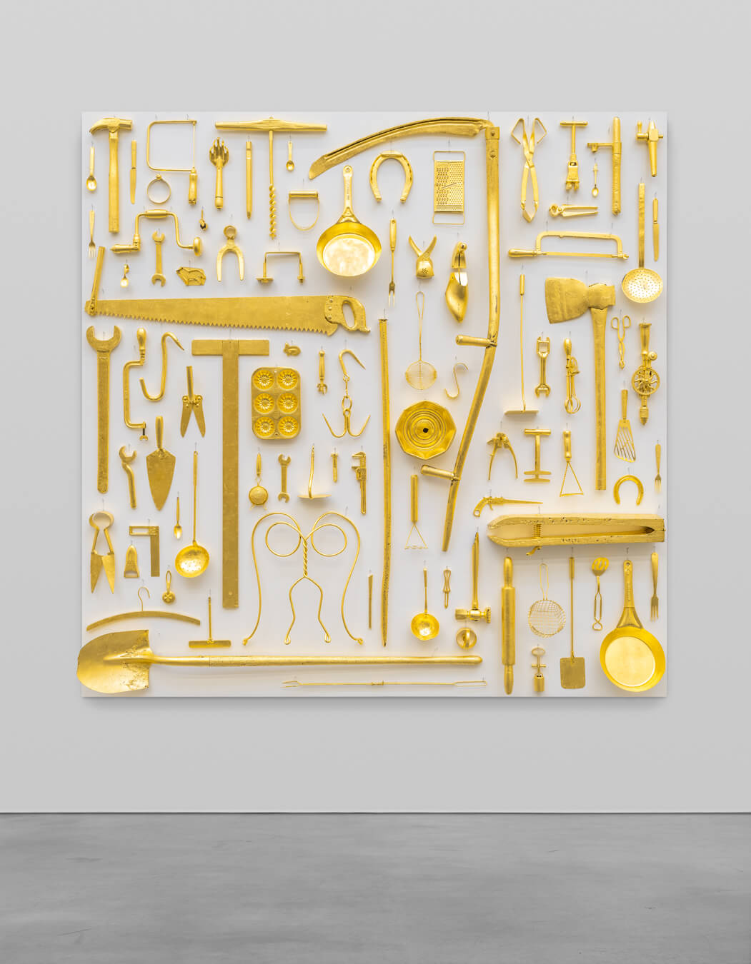 the alphabet of my mothers and fathers M | UGO RONDINONE